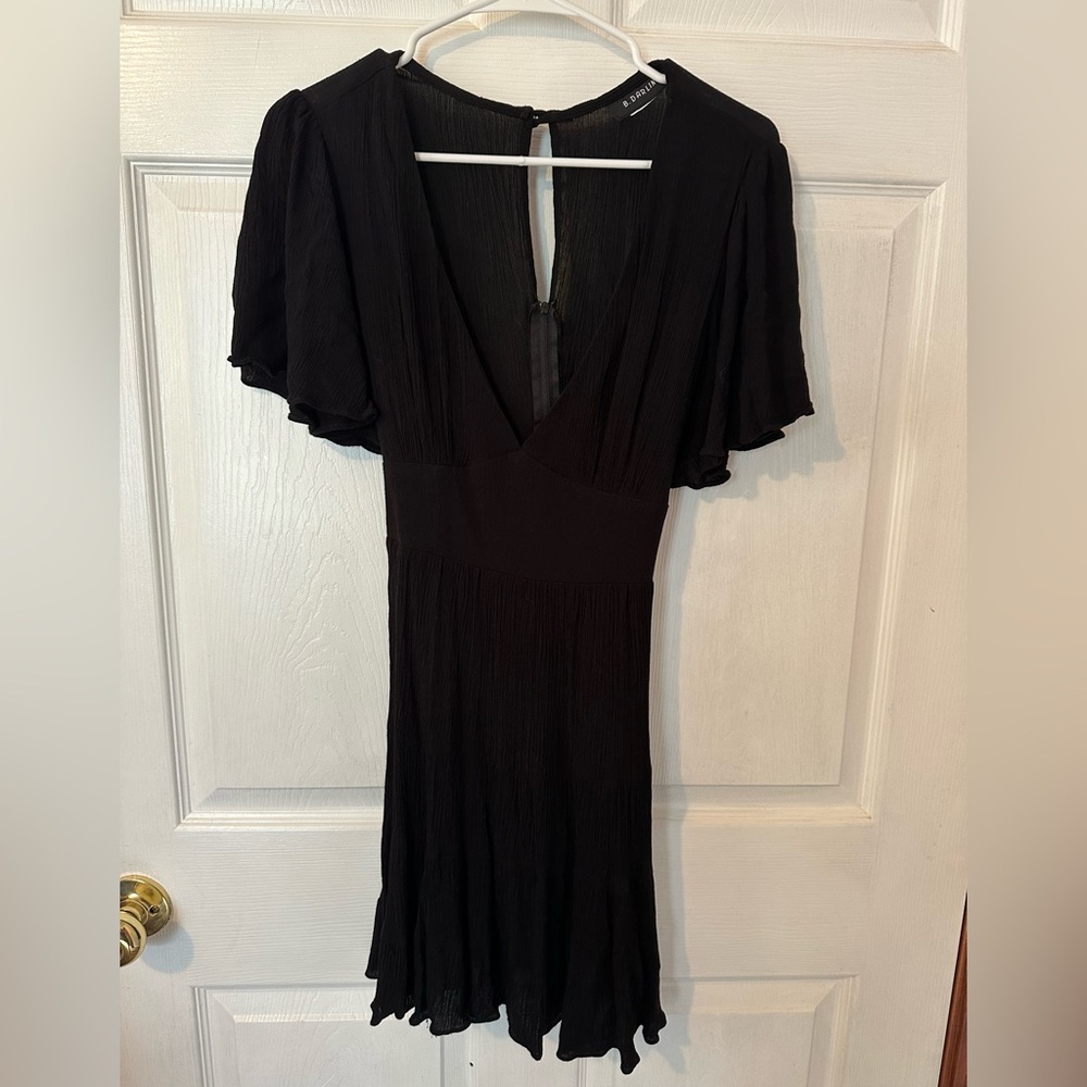 B Darlin Black Mini Dress V-Neckline and Flutter Sleeves